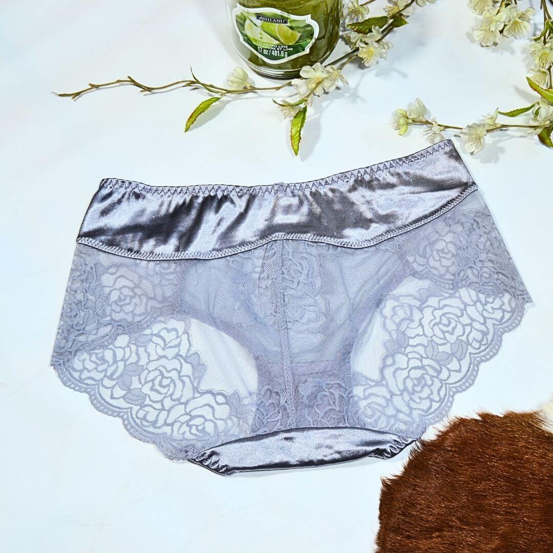 Fancy lace panty