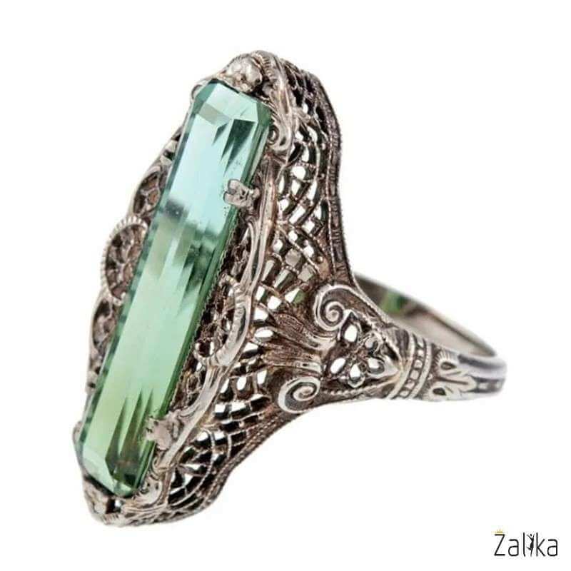925 Silver plated Hollow Emerald Ring