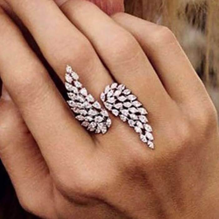 Adjustable Wing Ring