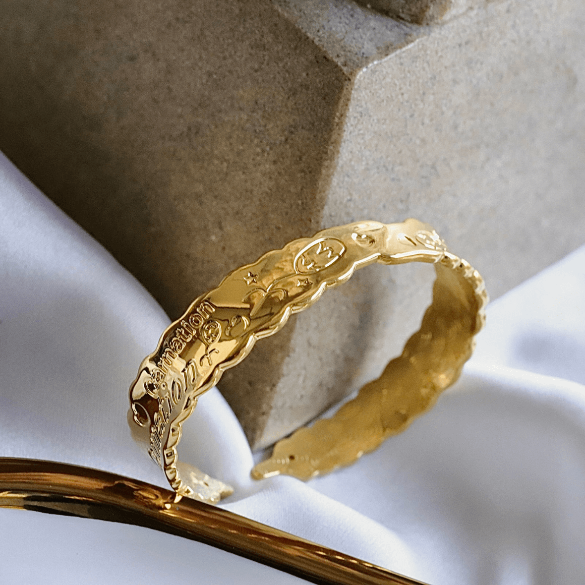 Modern Cut 18K Gold Plated Bangle