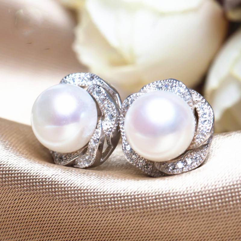 Flower Pearl Studs