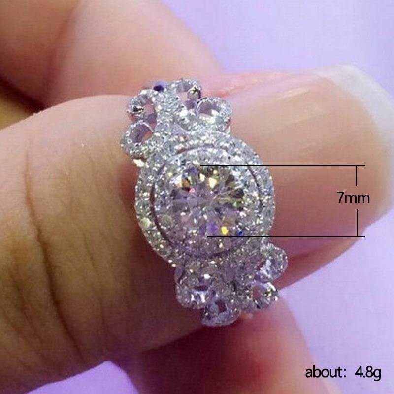 Exquisite Brilliant Cut Cubic Zircon Ring
