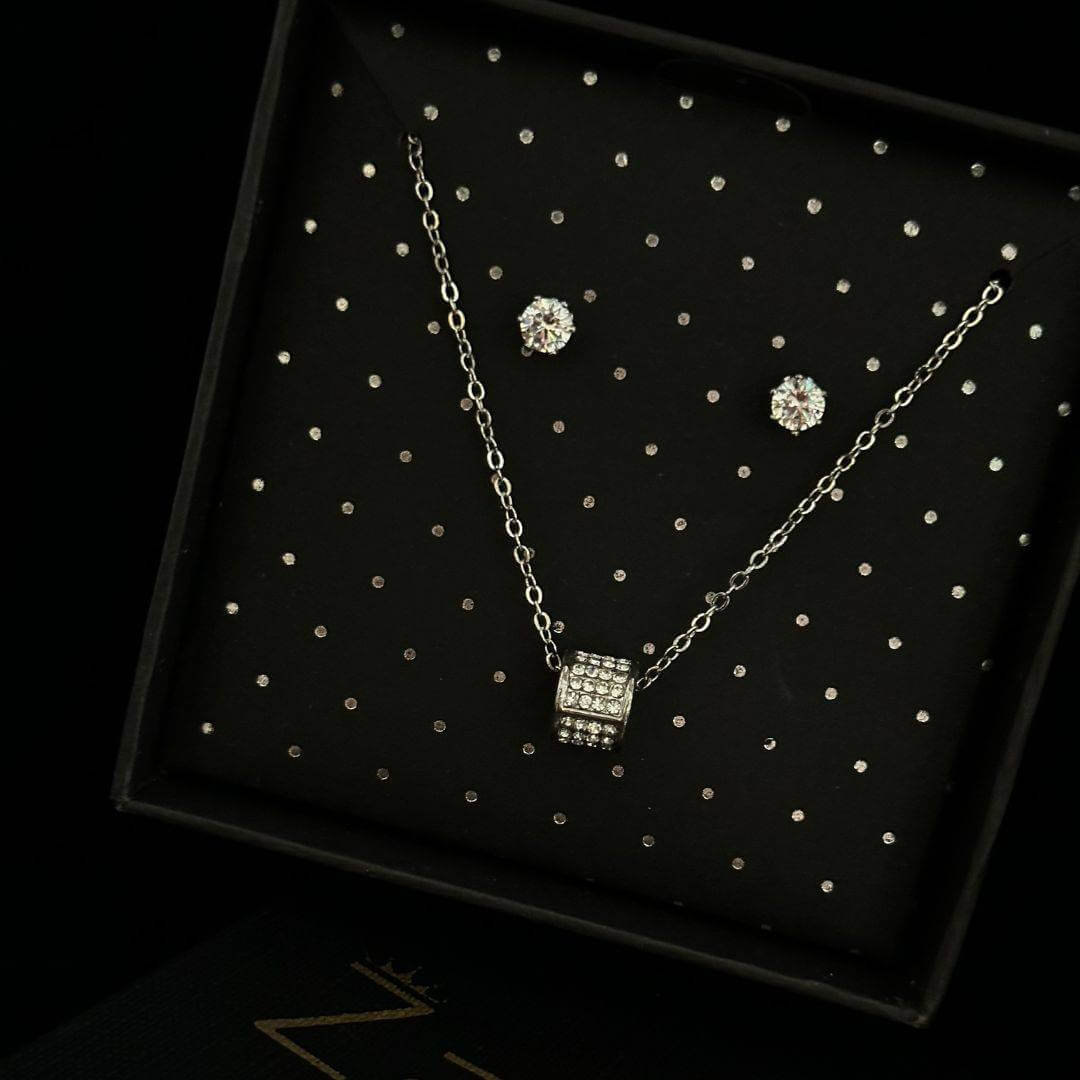 Hollow Cylinder Jewelry Set