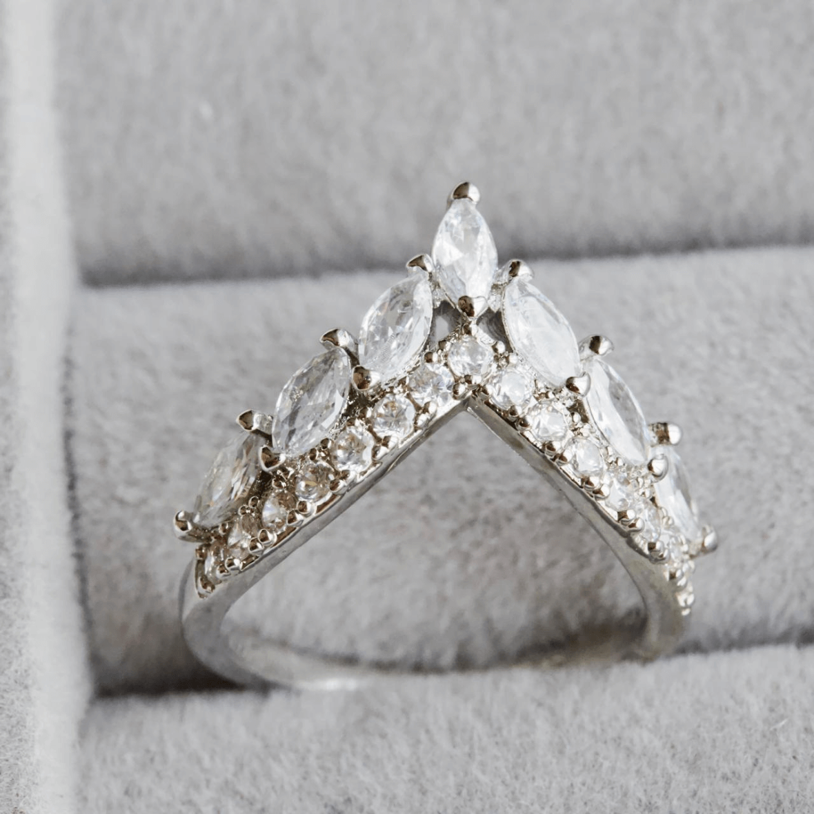 925 Silver Plated Imitate Crown Ring