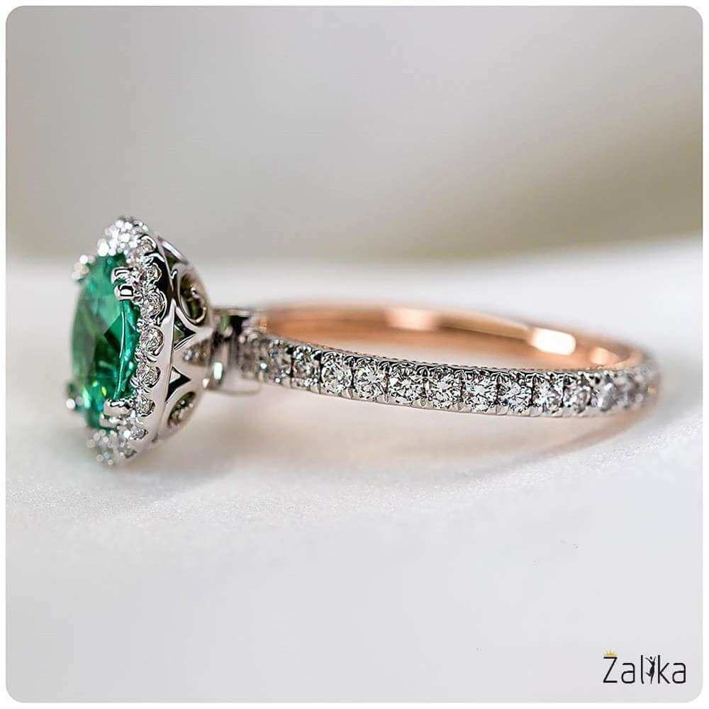 Rose Gold Luxury Emerald Ring