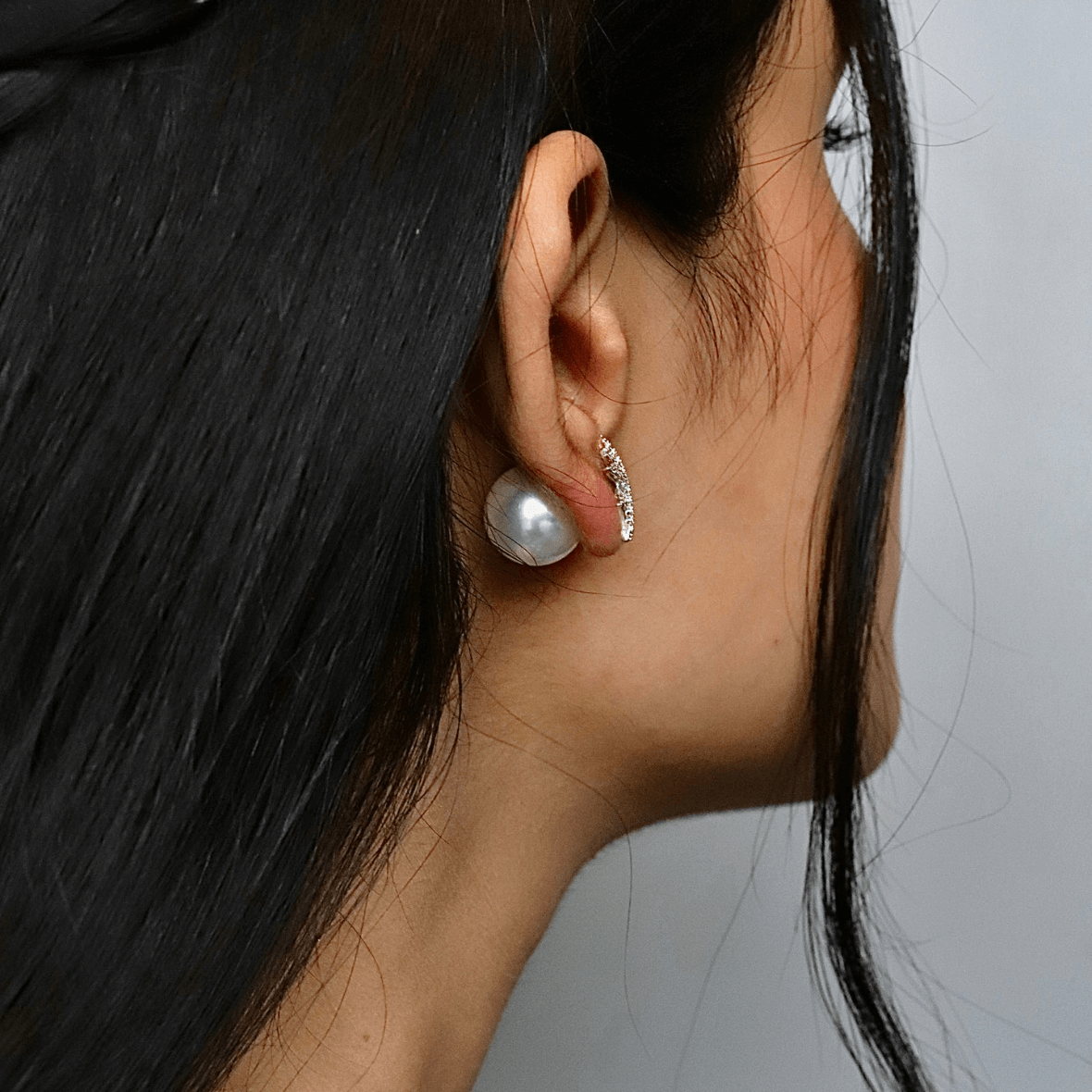 Vintage Round Star Earring