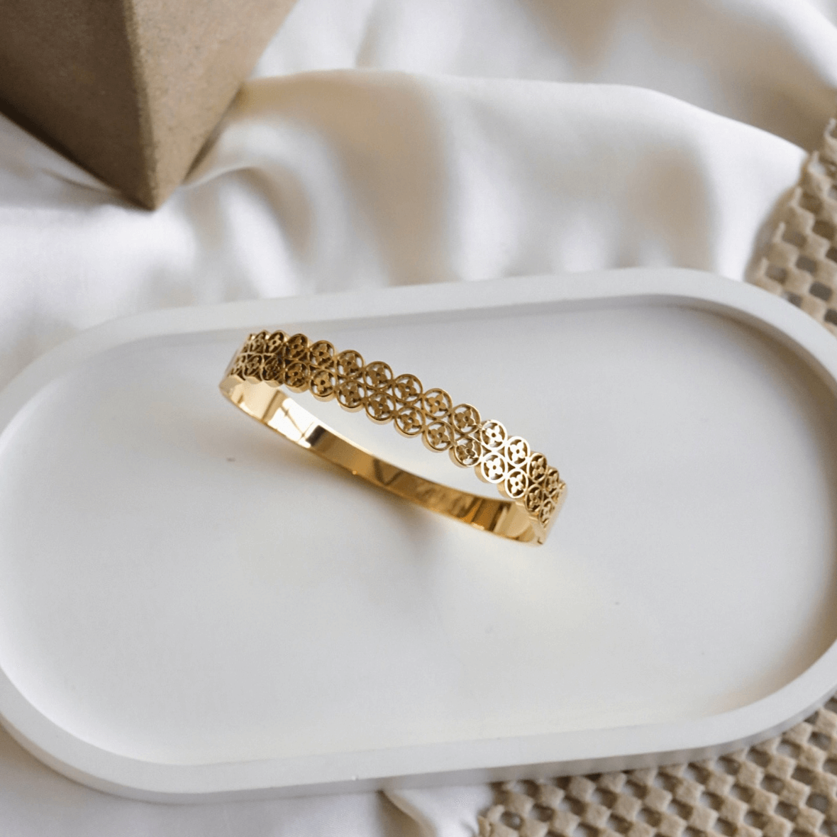 Show Stopper Stainless Bangle