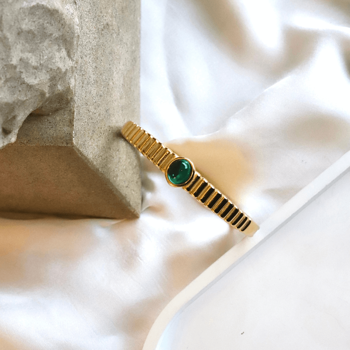 Luxury Emerald Bangle