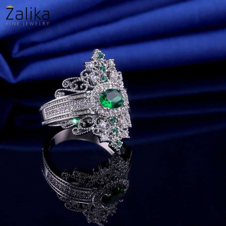 Silver Plated Vintage Emerald Green Color Zircon Ring