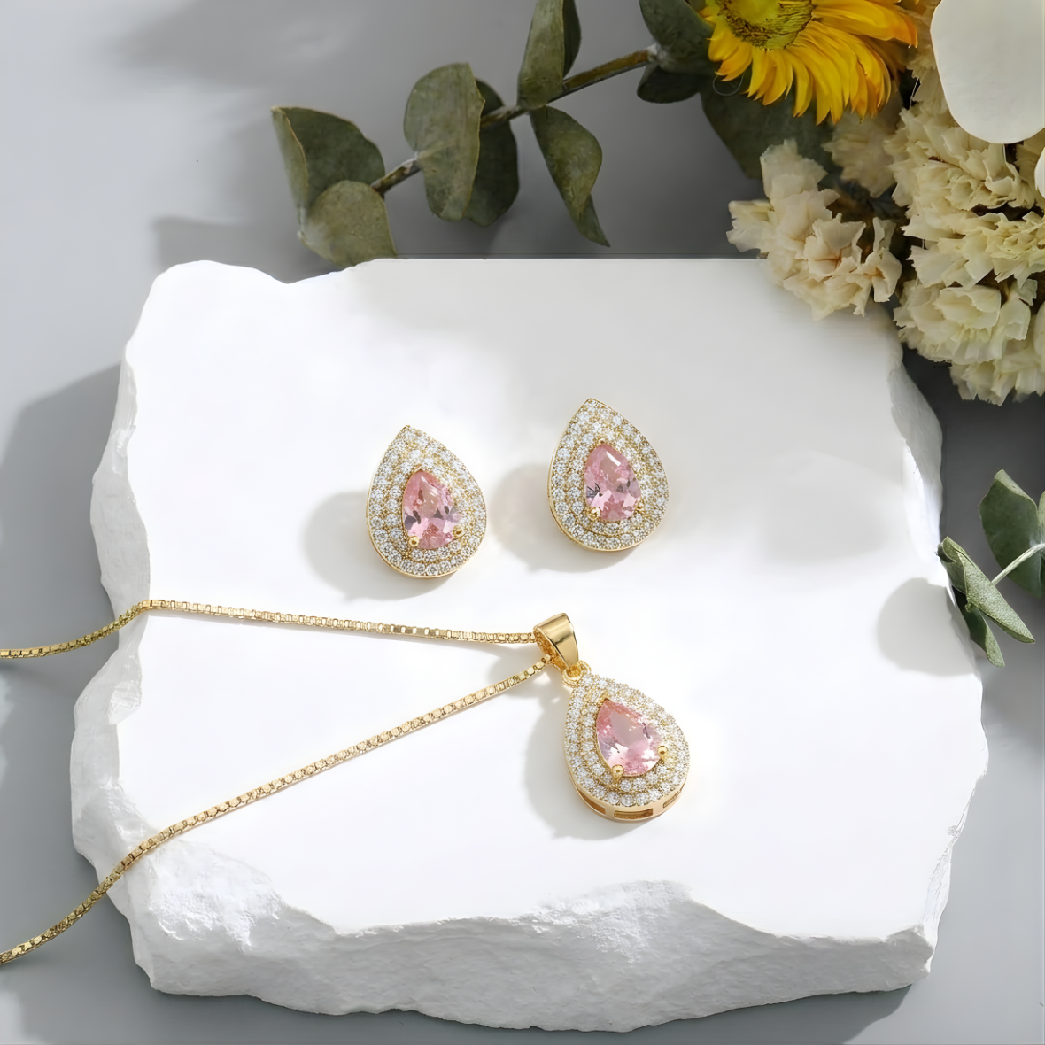 Tear Drop Crystal Set