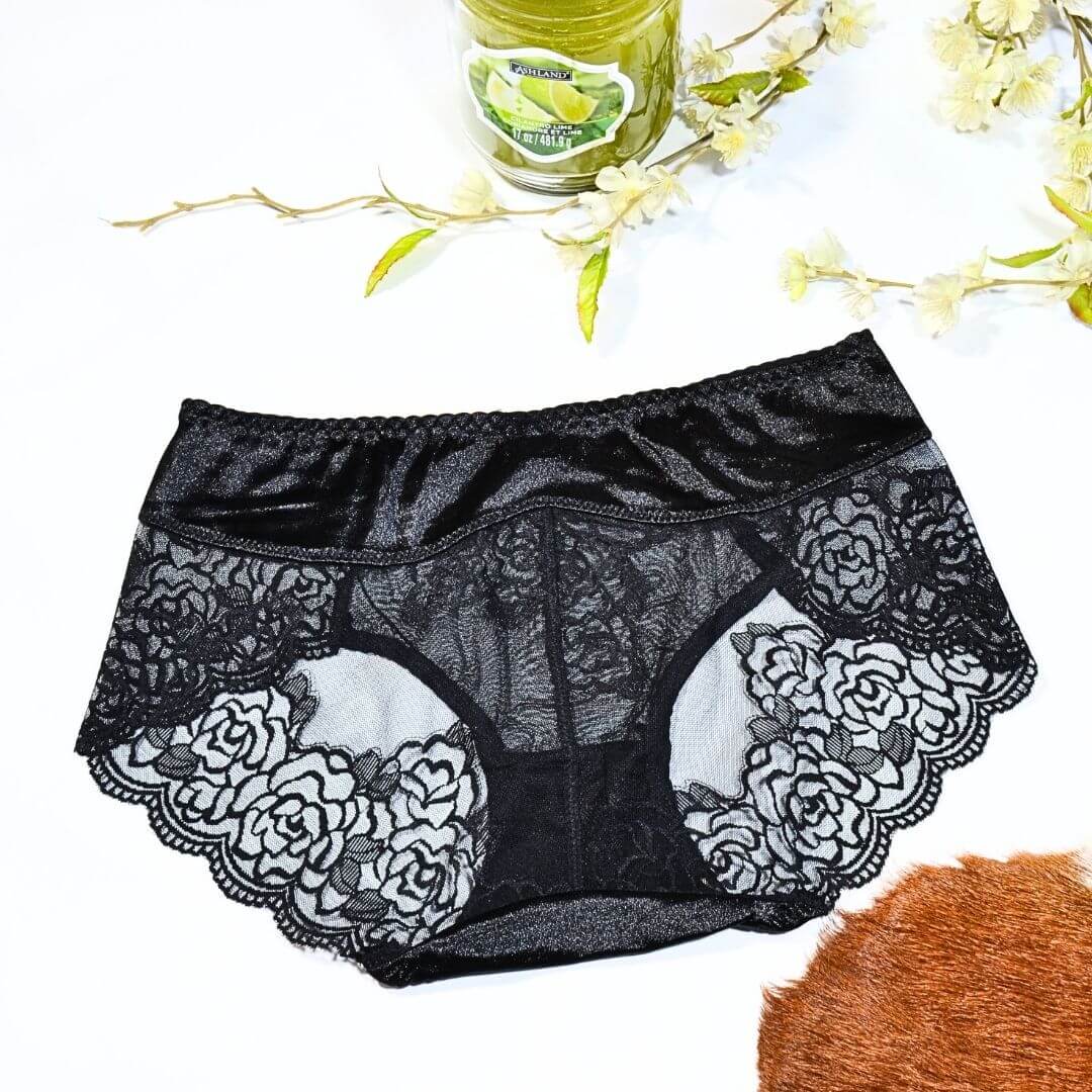 Fancy lace panty