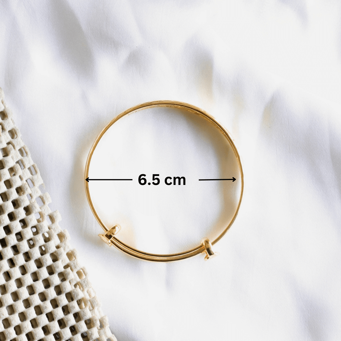 Engrave Vine Gold Plated Bangle