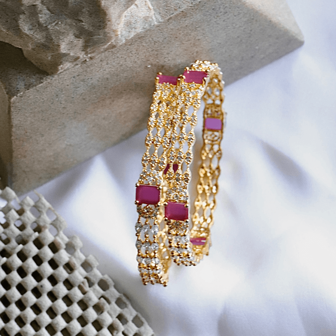Palakka 18k Gold Plated Bangle