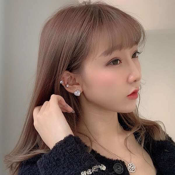 Cute Female Heart Studs