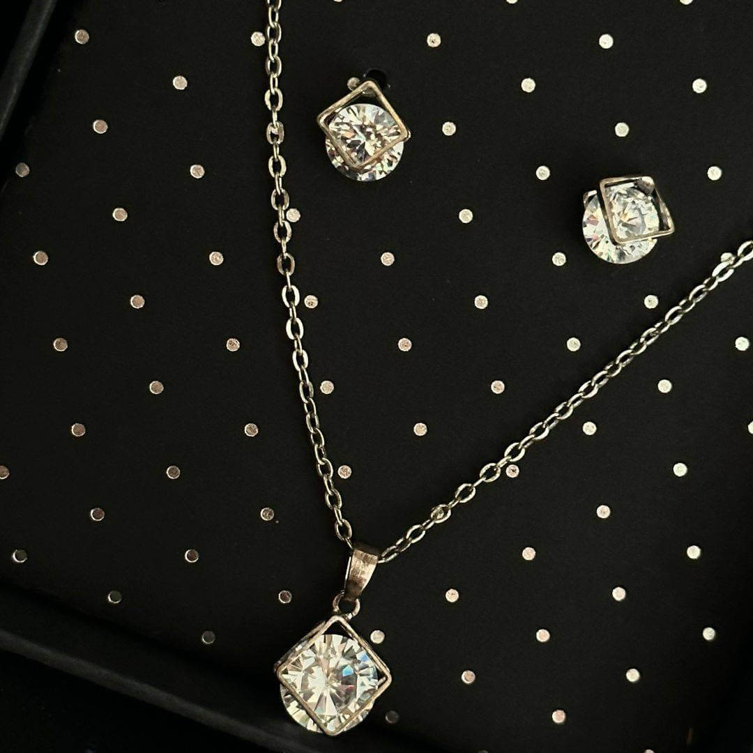 Diamond Square Jewelry Set