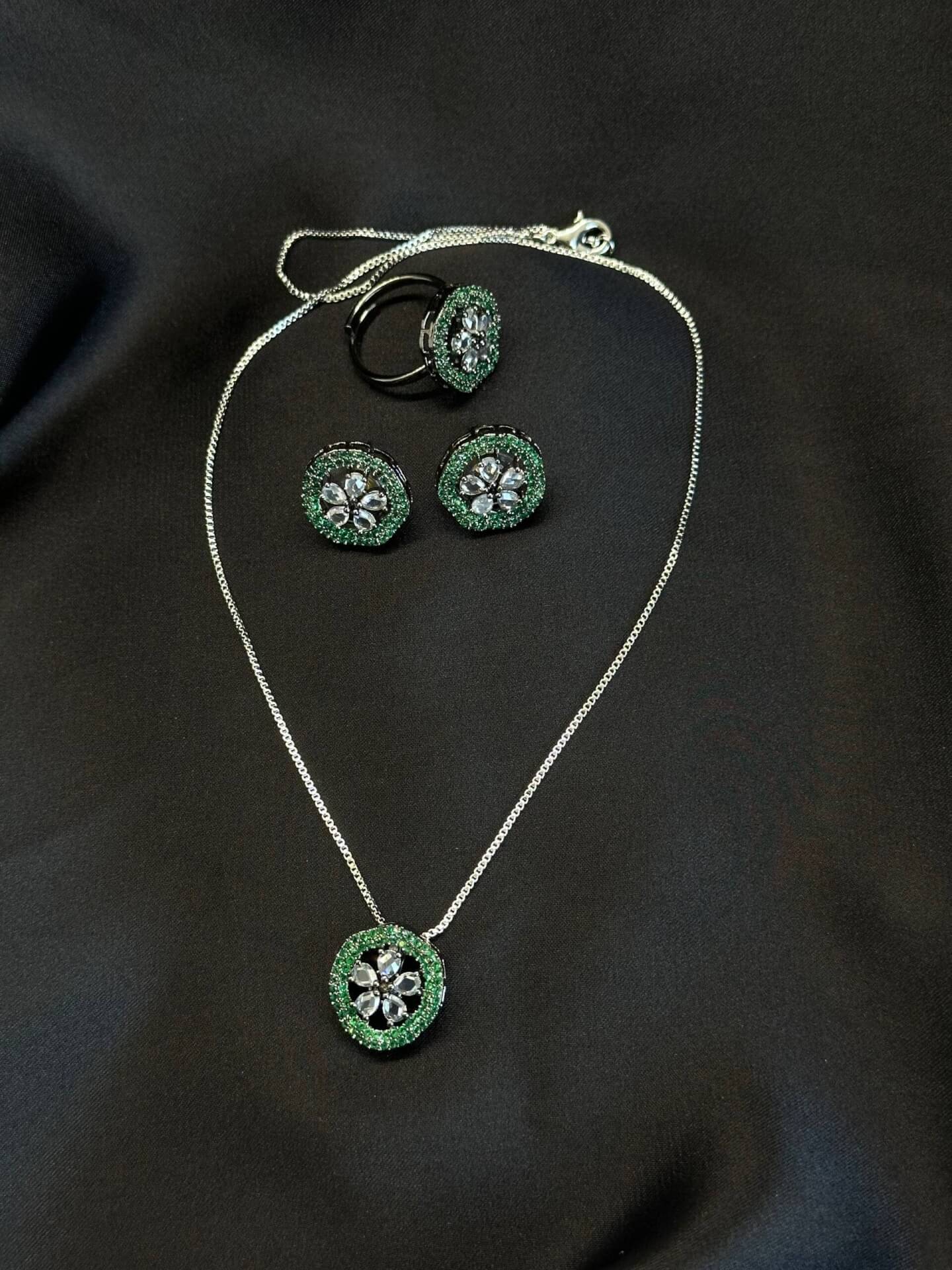 Star Shaped Jewelry Set