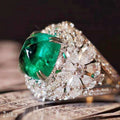Luxury Emerald Zircon flower Ring