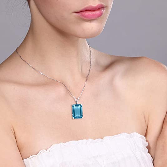 Exquisite Rectangle Shaped 925 Silver Plated Necklace