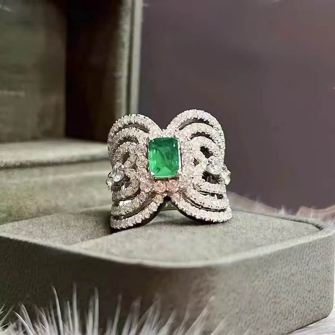 Emerald Stone Green Ring