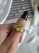 Luxury Princess Cut red Stone Fashion Ring