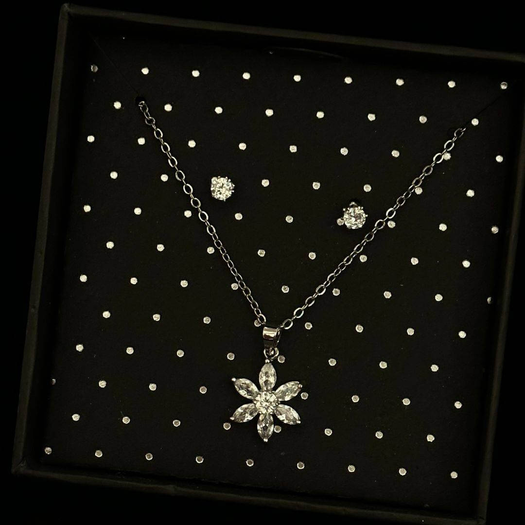 Flower Shape Jewelry Set