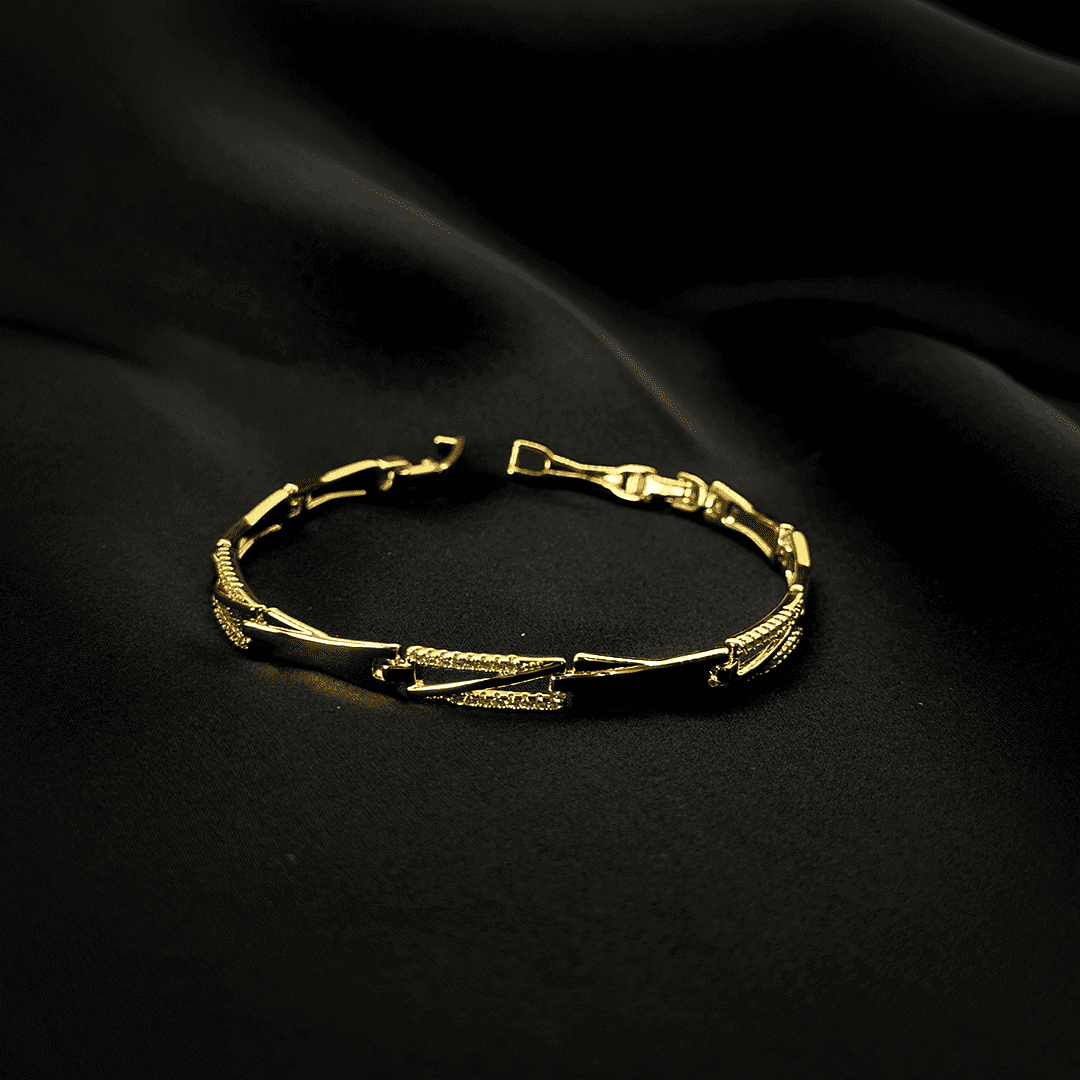 Novah 18k Gold Plated Bracelet
