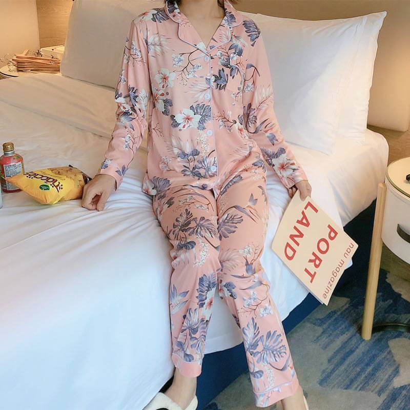 White Floral Ladies Pajama Set