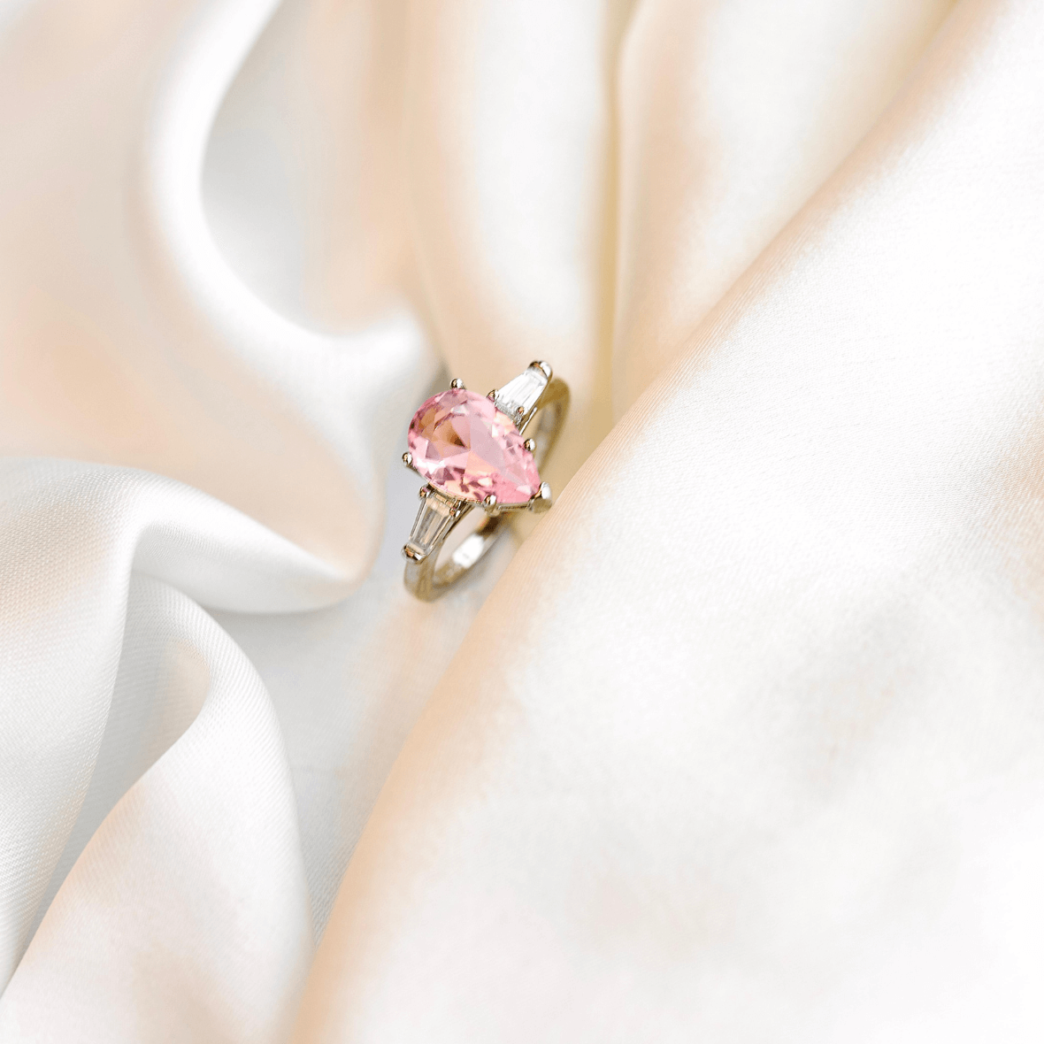 925 Silver Plated Pink Rhinestones Ring