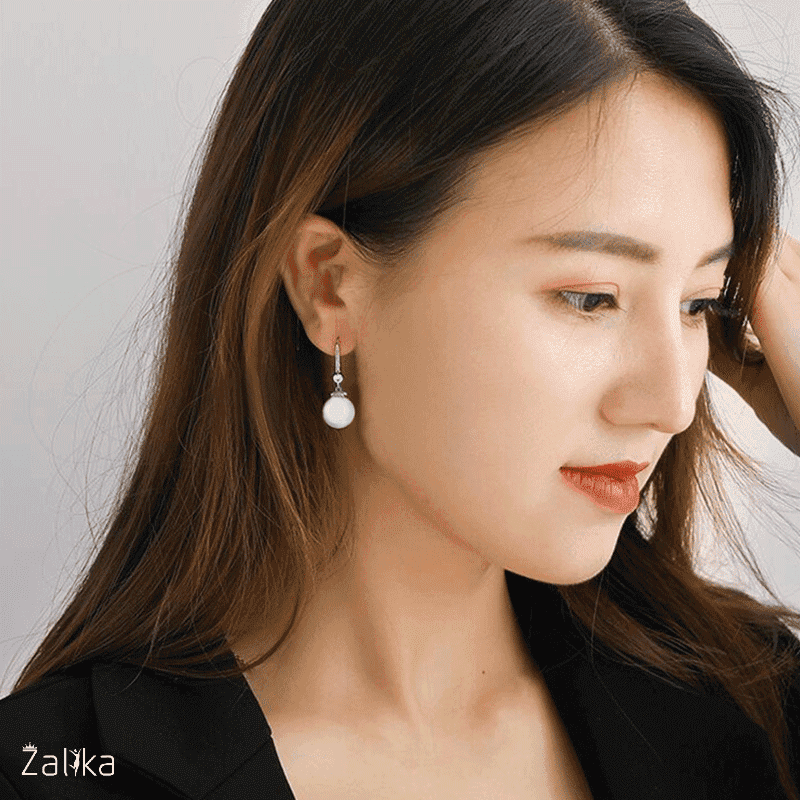 Simple Elegant Pearl Earrings