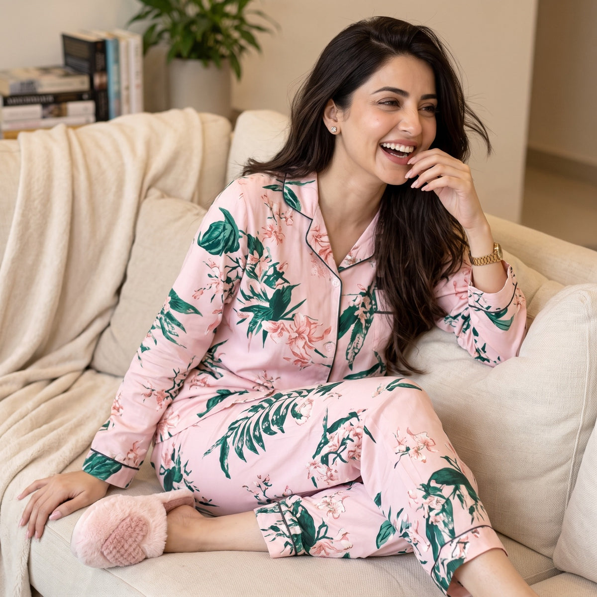 Floral Ladies Pajama Set - Pink With Green Leaf