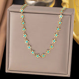 Elegant Blue Enamel Flower e Necklace