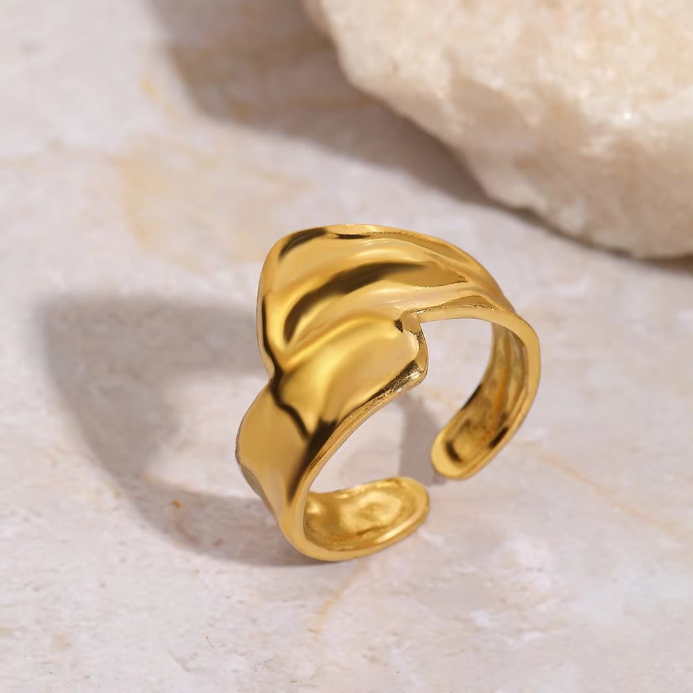 Fiora Ring