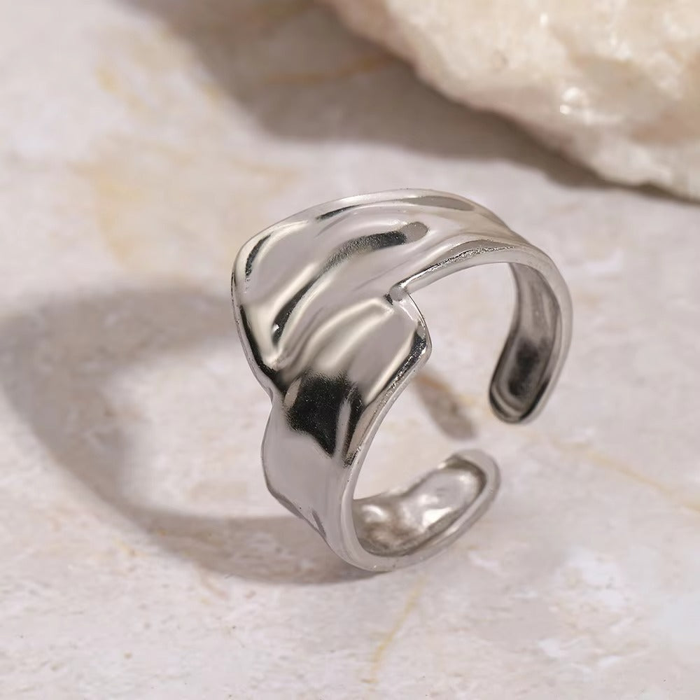 Fiora Ring