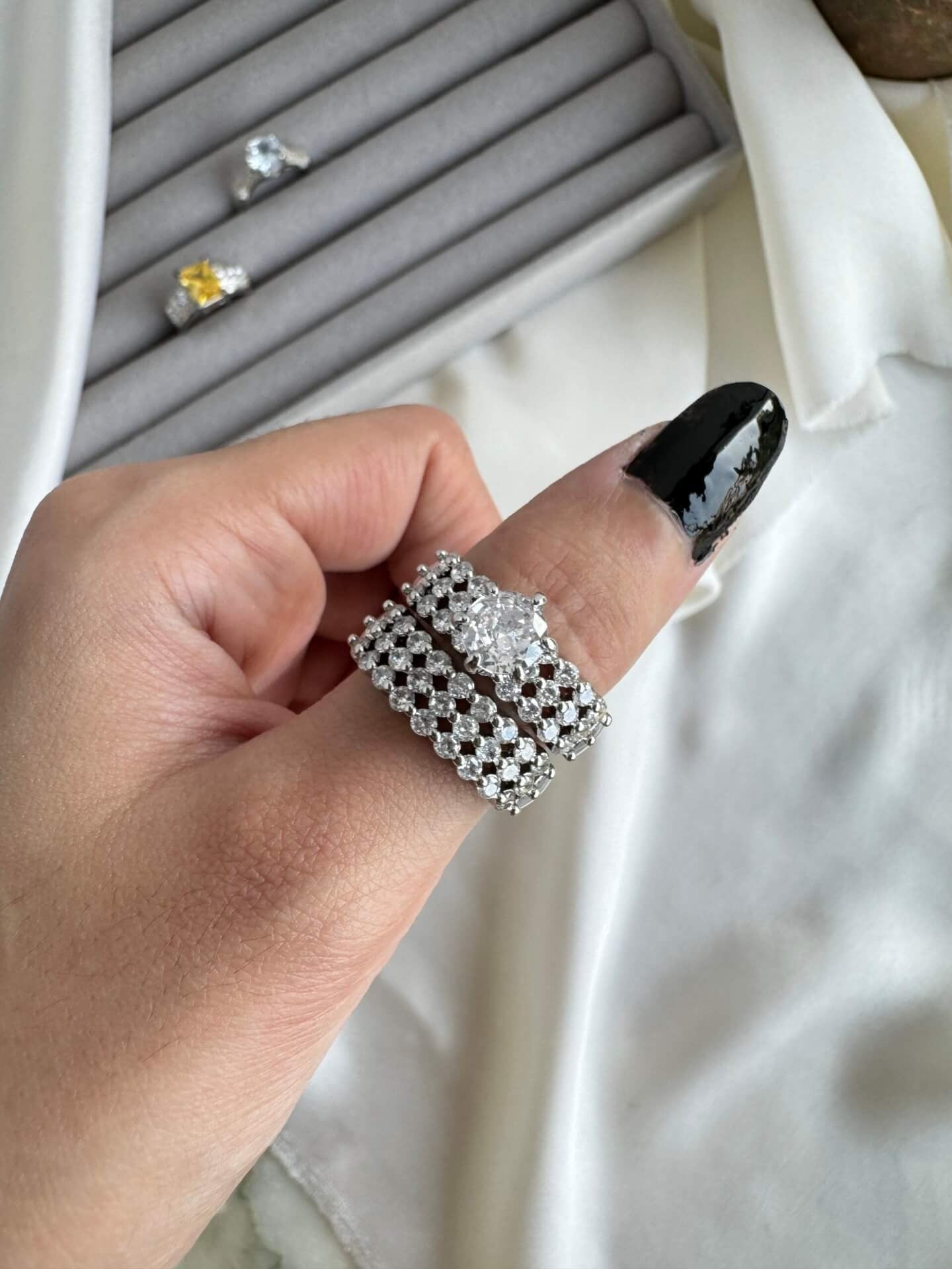 Luxury Geometric Combo Ring