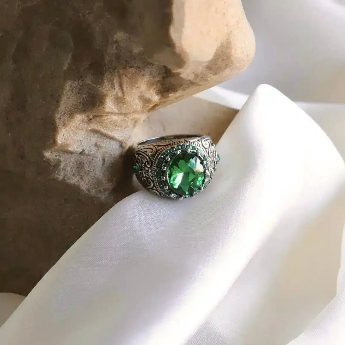 Retro Carving Thick Blue Ancient Silver Ring