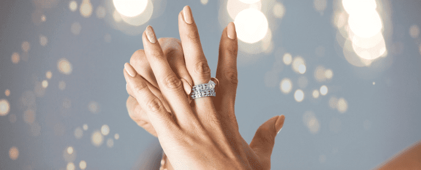 How to Wear a Wedding Ring Set