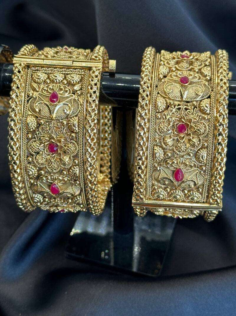 Mahrani 18 K Gold platted Indian bangle - bridal bangles